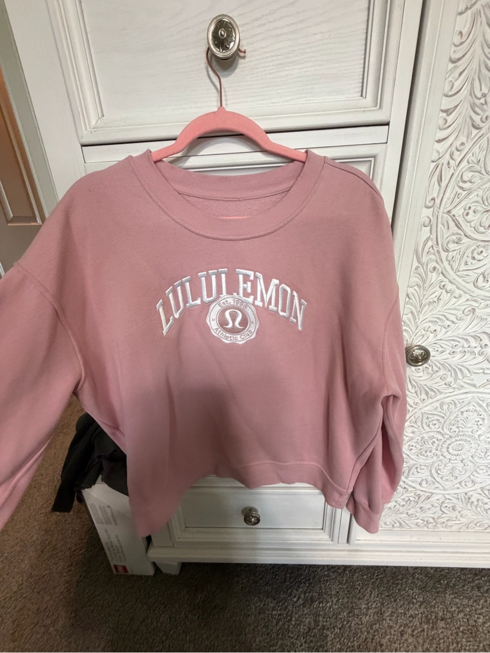 Lululemon Perfectly Oversized Crew Graphic Pink Haze Size Medium